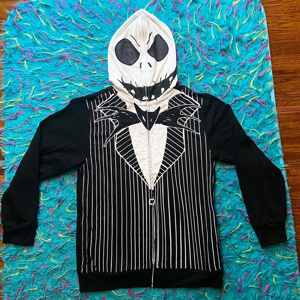 Jack skellington zip up hoodie